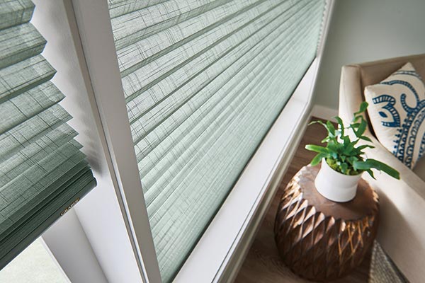 home-cellular-shades-graber-600x400
